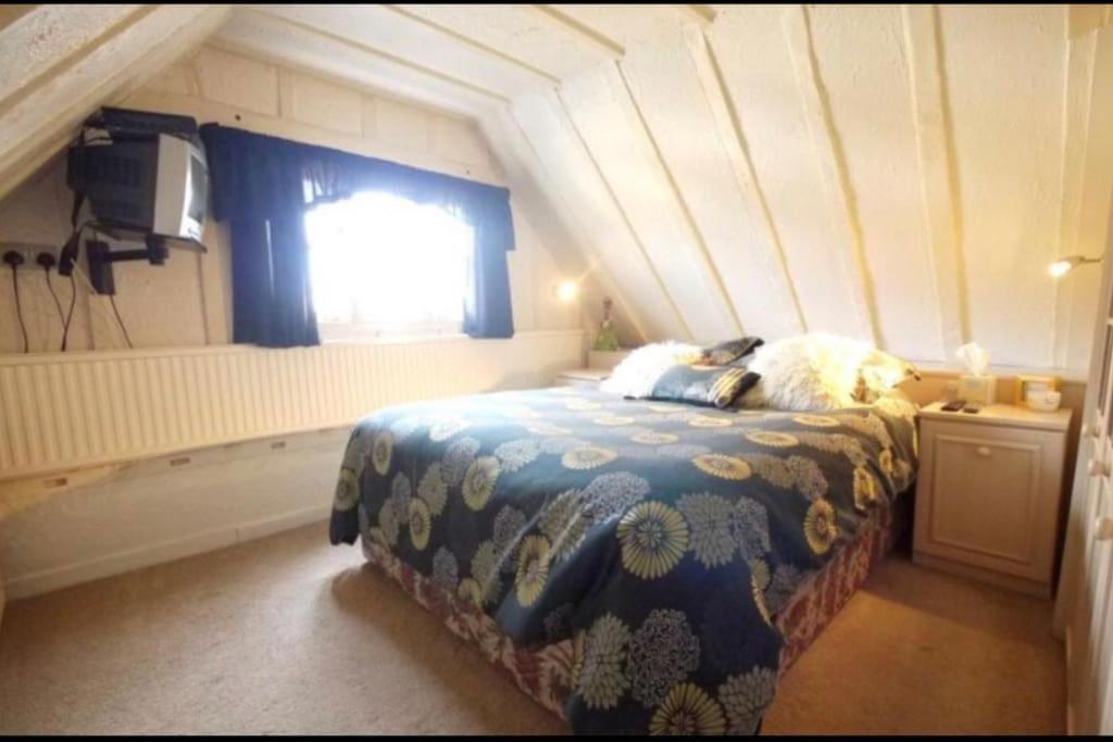 3Bedroom Beautiful Cottage Cheshunt Esterno foto